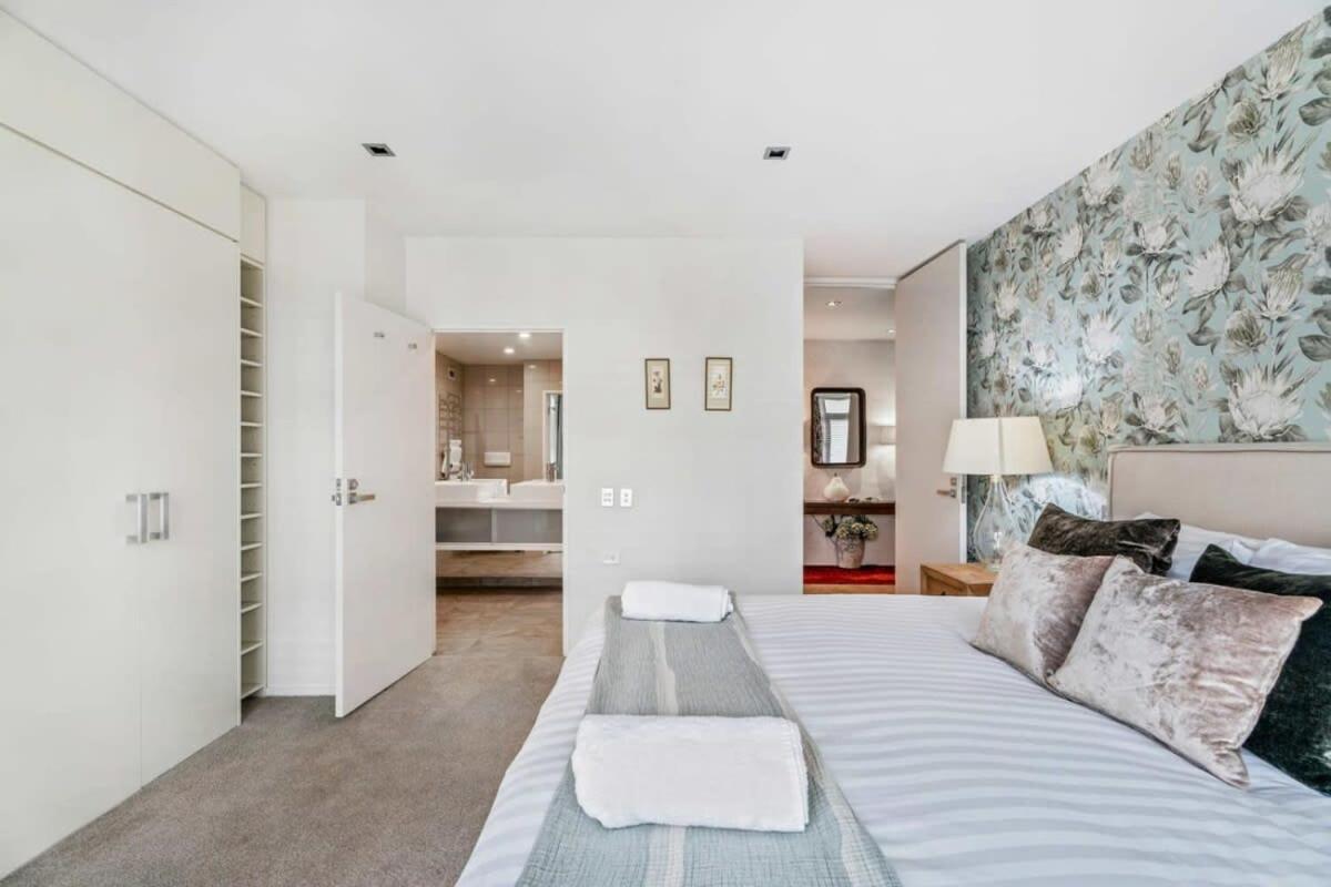 Pembroke Luxury Apartment Wanaka Eksteriør billede